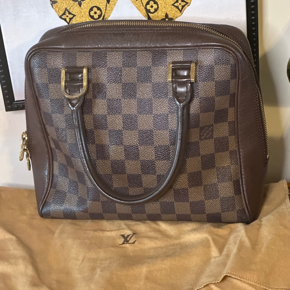 Louis Vuitton Damier Ebene Triana Bag. - Picture 9 of 13